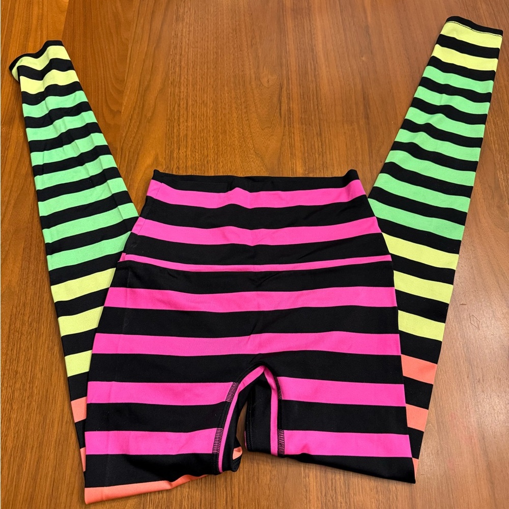 K-DEER Pink and Black Striped Leggings